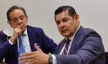 Se reúne Armenta con integrantes del CCE para discutir necesidades de la reactivación económica