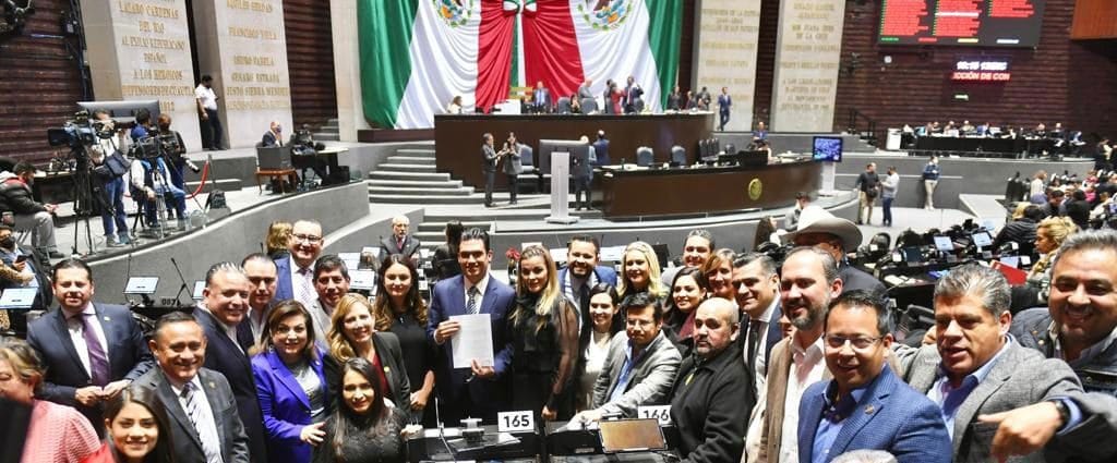 <a>PAN impulsa Ley Federal de Gobiernos de Coalición</a>