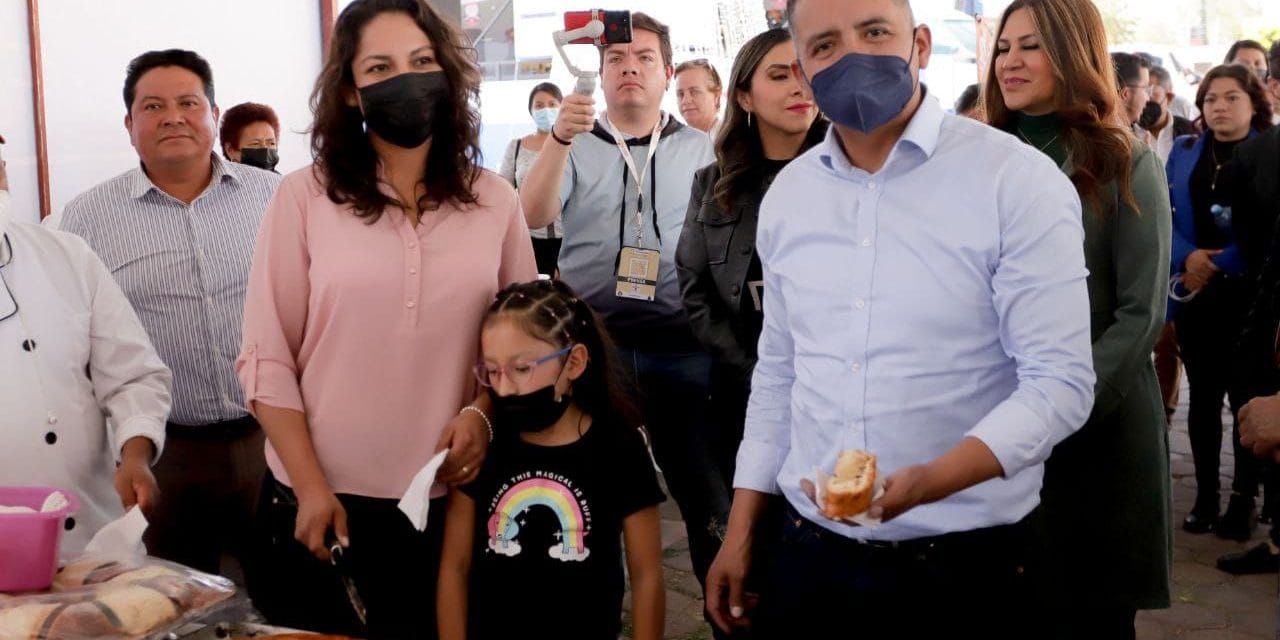 Deliciosas roscas de reyes en San Rafael Comac, San Andrés Cholula