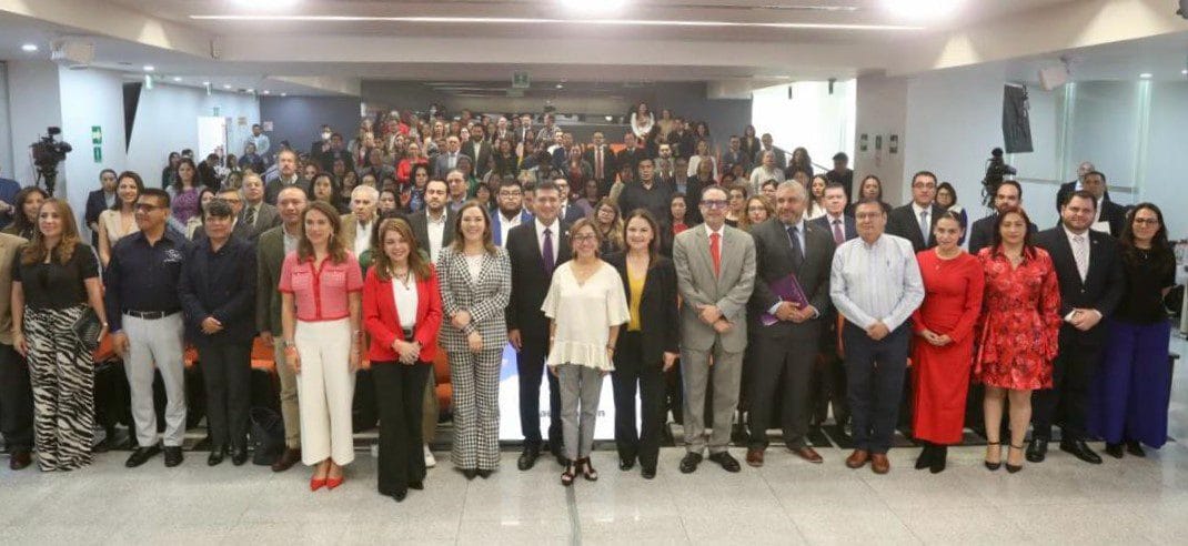 Con unidad y lealtad a Puebla se construye un gobierno transparente: Alejandro Armenta