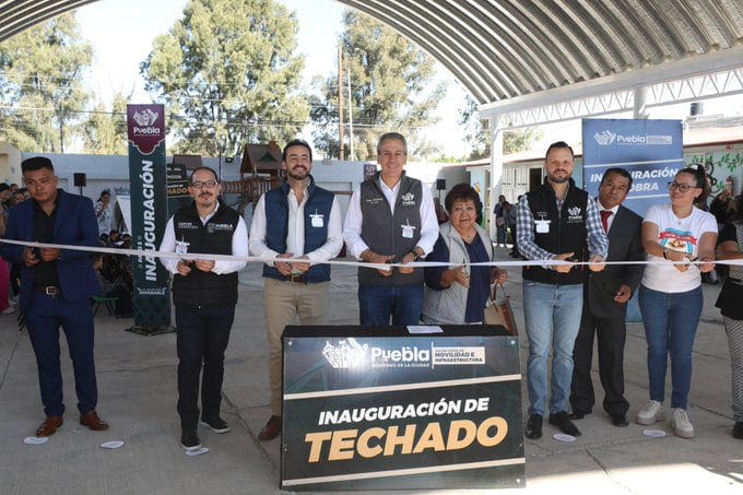 Entrega Pepe Chedraui techado escolar en el Jardín de Niños Tzitzilini