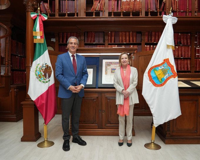 Pepe Chedraui fortalece vínculos con Francia en encuentro con embajadora