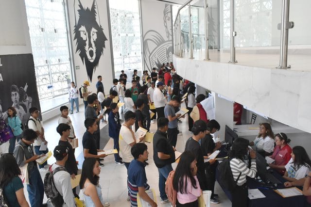 Finaliza inscripción del nivel medio superior de la BUAP