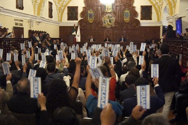 Aprueba el Consejo Universitario convocatoria para nombramiento de titular de la Rectoría y la ejecución del Comedor Universitario