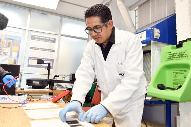 Fomenta el Centro de Investigaciones en Dispositivos Semiconductores del ICUAP, vocaciones científicas en el nivel medio superior