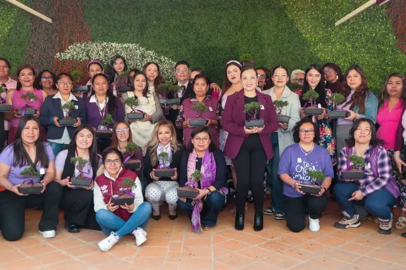 Gobierno de Pepe Chedraui promueve espacios de expresión y análisis en conmemoración del 8M