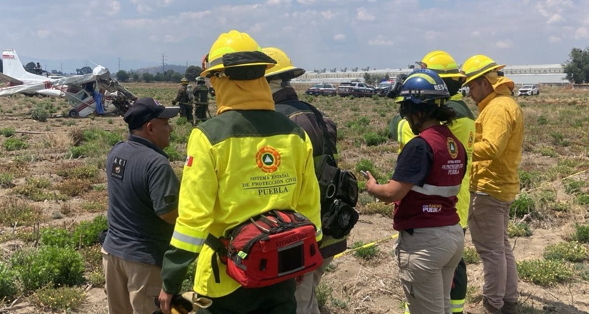 Protección Civil labora en accidente de aeronave