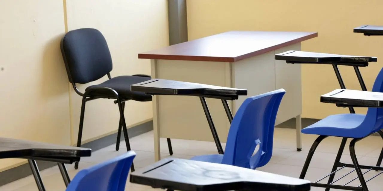 SEP suspende clases en inicial y preescolar el 21 de abril; resto de niveles mantiene actividades normales